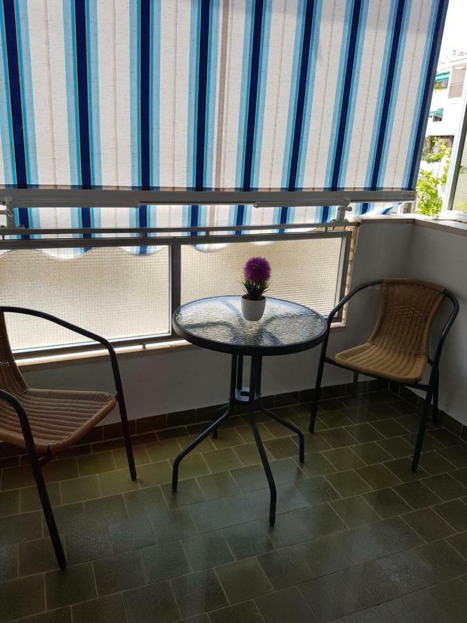 Apartamento Centrico อัลมูเญการ์ ภายนอก รูปภาพ